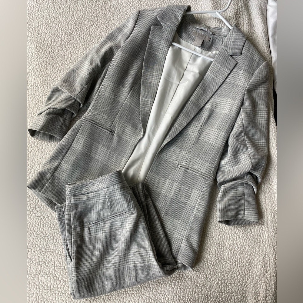 NWOT H&M Pant Suit